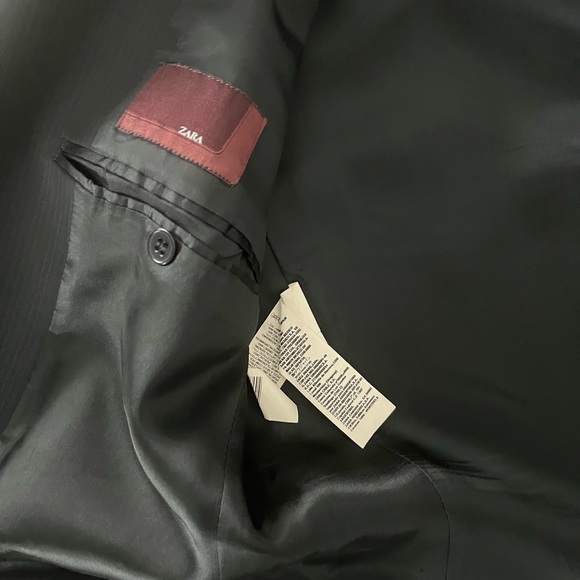 Black blazer from Zara - Picture 4 of 4